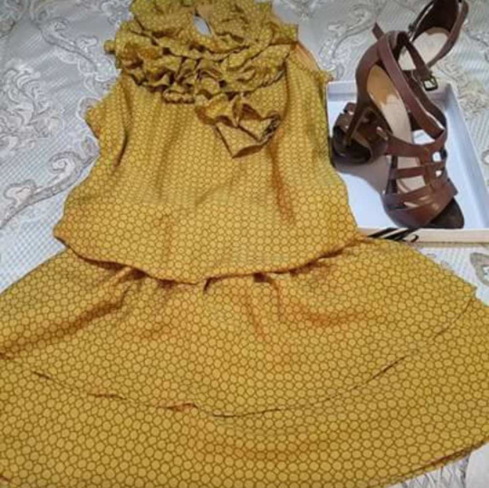 Lady's dresses